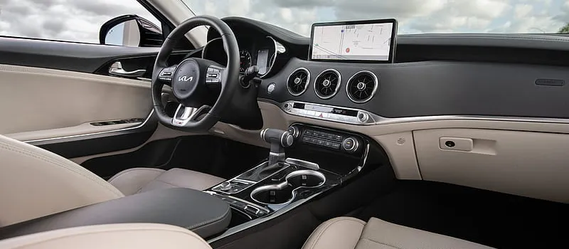 Kia Stinger (CK): Owner’s & Service Manuals Online